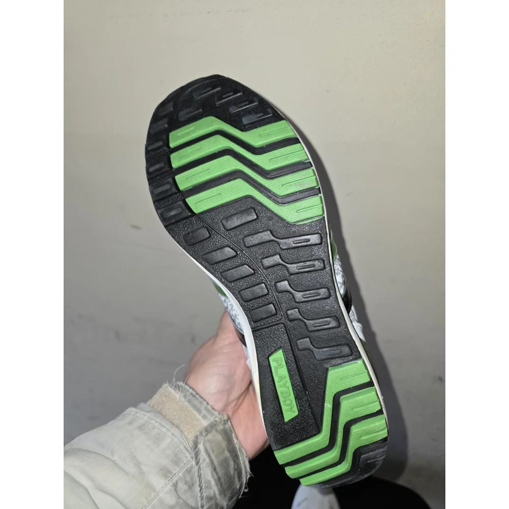 Playboy Bunny Sneaker Shoes White, Slight Green. Size 9. It's Fire 🔥
